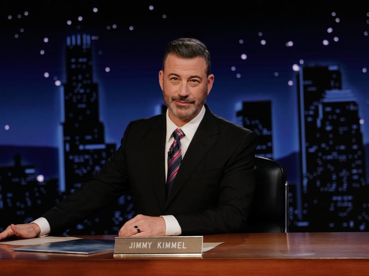 El show de Jimmy Kimmel volvió a emitirse en todo Estados Unidos tras fin del veto de Nexstar