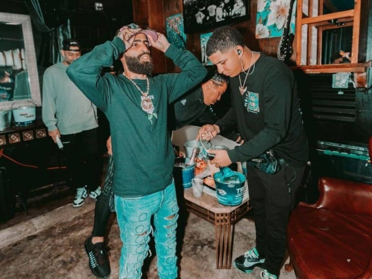 Con mensaje de dolor, Arcángel despide a su hermano que murió en un accidente