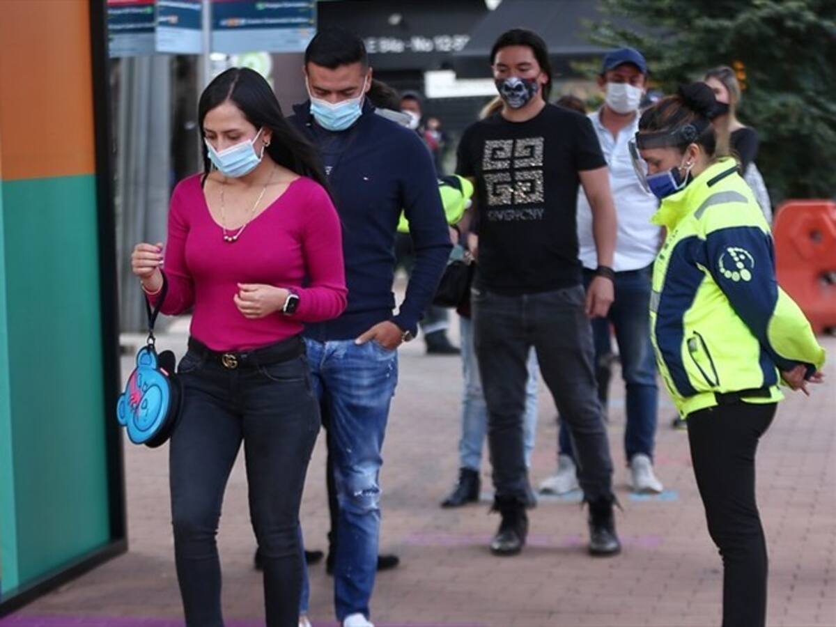 Colombia alcanzó 21.412 muertes por COVID-19; y se registraron 8.065 nuevos casos