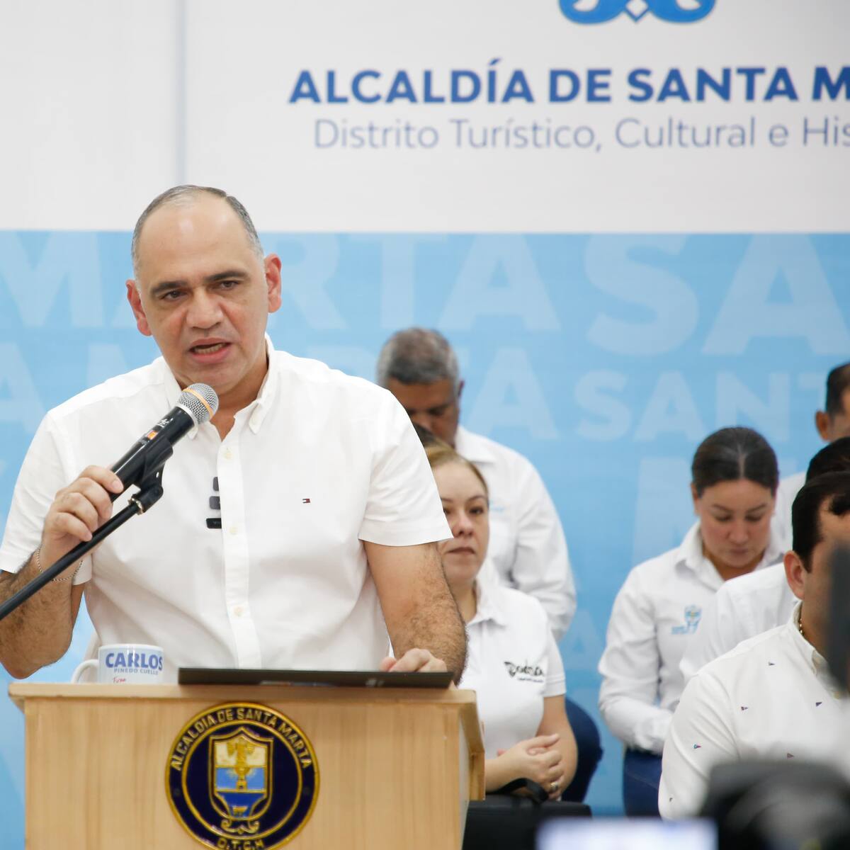 “Funcionarios quedan en libertad de salir a protestar pacíficamente”: alcalde de Santa Marta