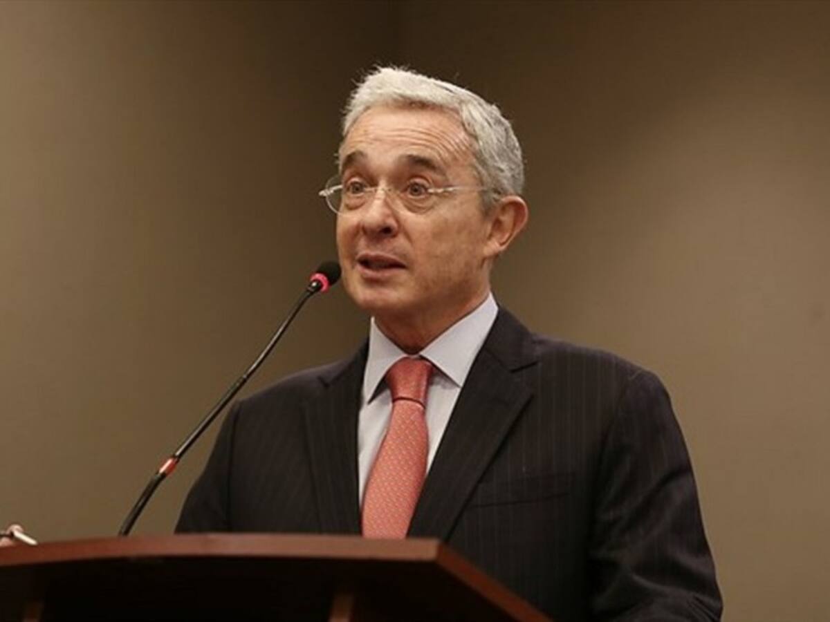 Centro Democrático prepara marchas para el día de la indagatoria a Uribe