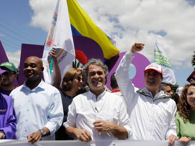 El candidato presidencial Sergio Fajardo en el cierre de su camapaña. Foto: EFE