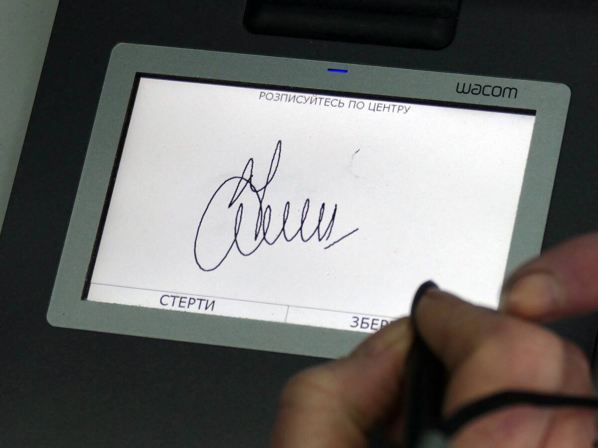 ¿Cómo crear una firma electrónica para utilizar en documentos oficiales?