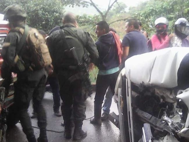 Sujetos armados hostigaron patrulla de la Policía en Caloto, Cauca. Foto: Cortesía Sucesos Cauca