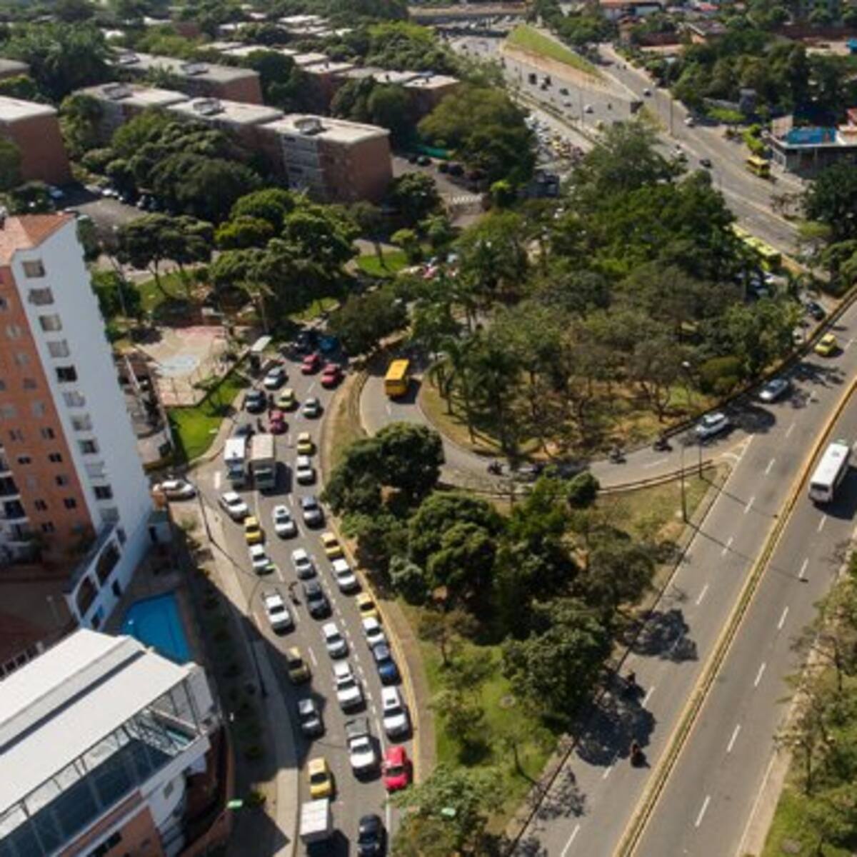 Este 16 de febrero comienza pico y placa metropolitano con periodo de pedagogía