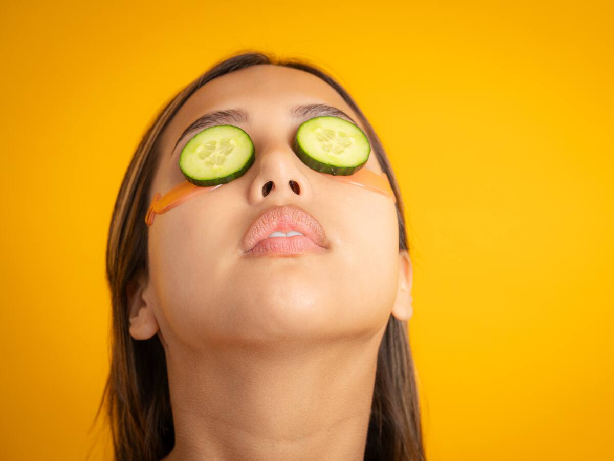 Mito o realidad: ¿El hielo y el pepino sirven para bajar las ojeras?