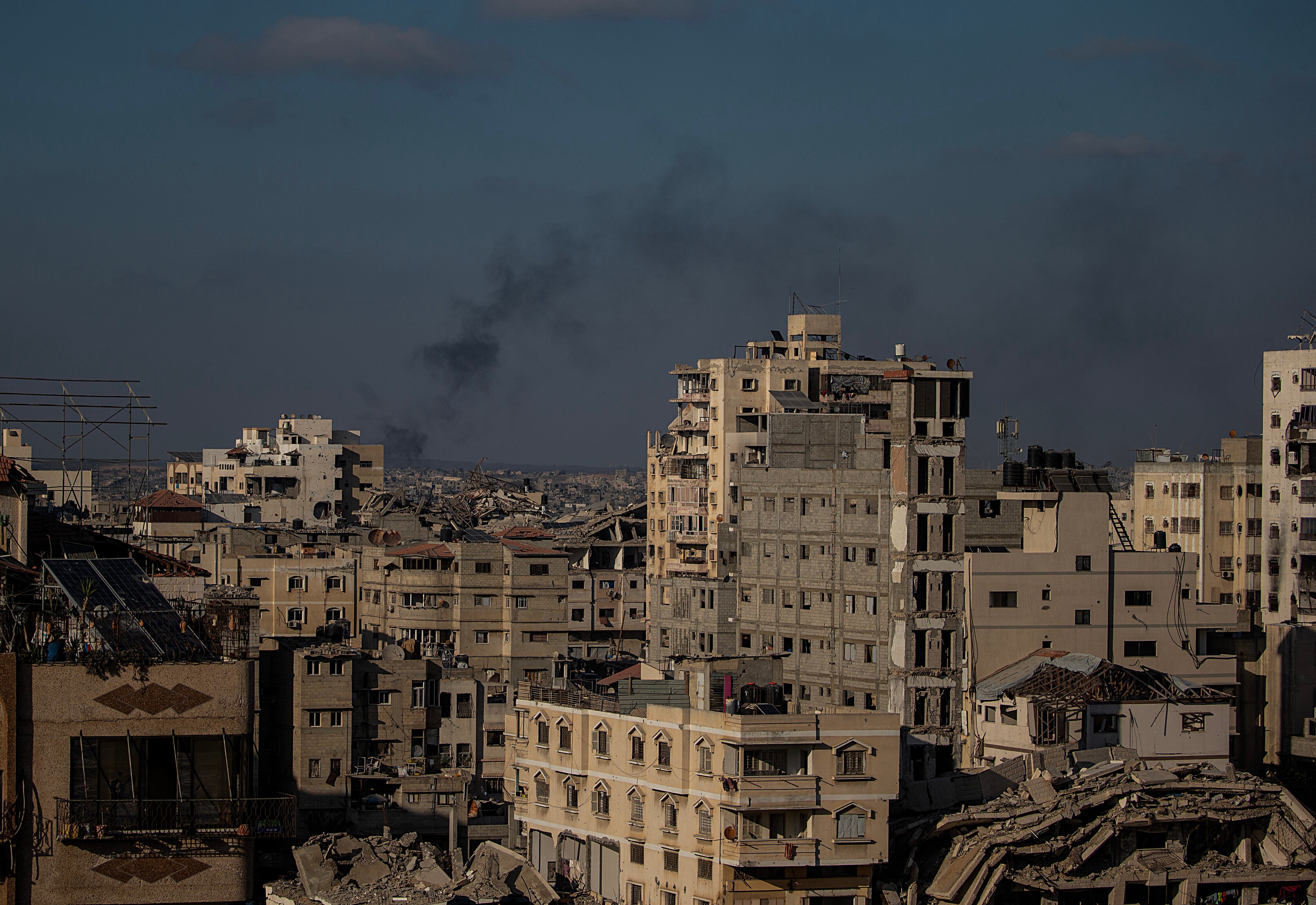 Israel bombardeó una escuela y mató a 10 personas en Ciudad de Gaza. Foto: EFE/EPA/MOHAMMED SABER