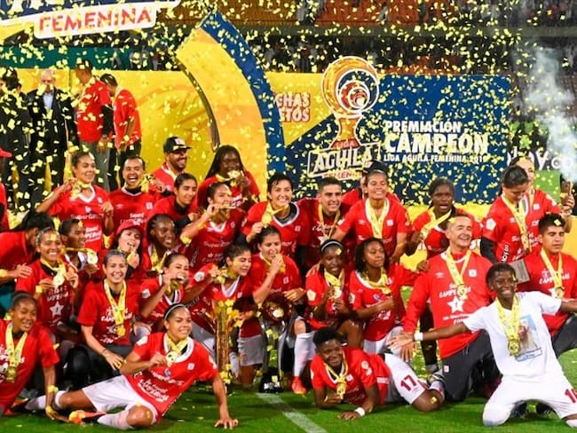 América de Cali consiguió su primera estrella de la Liga Femenina. Foto: Colprensa