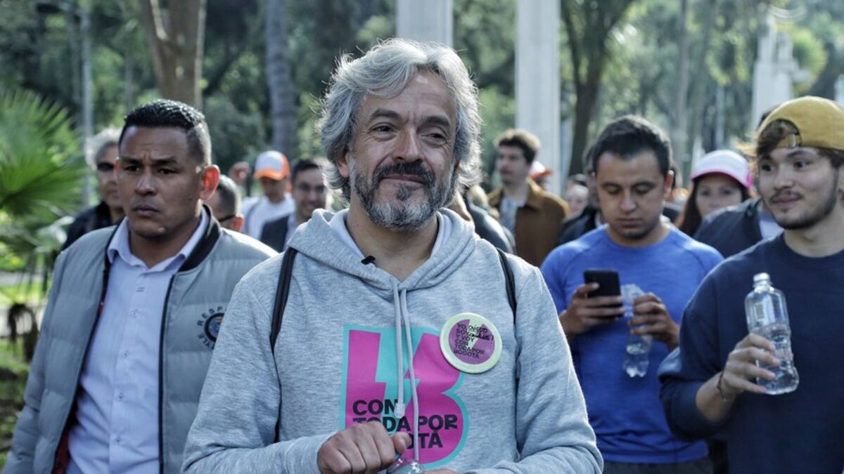Creemos, de Federico Gutiérrez, apoyaría la candidatura de Juan Daniel Oviedo en Bogotá