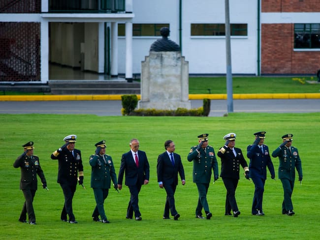 Generales de la fuerza pública colombiana. (Photo by: Chepa Beltran/Long Visual Press/Unniversal Images Group via Getty Images)