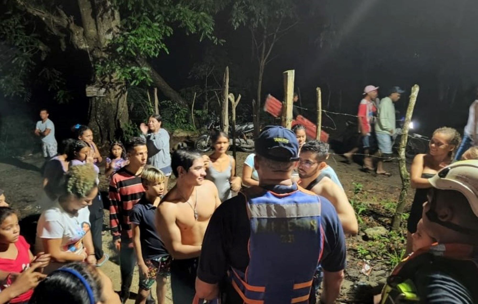 Atención de la emergencia/ Bomberos Zona Bananera 