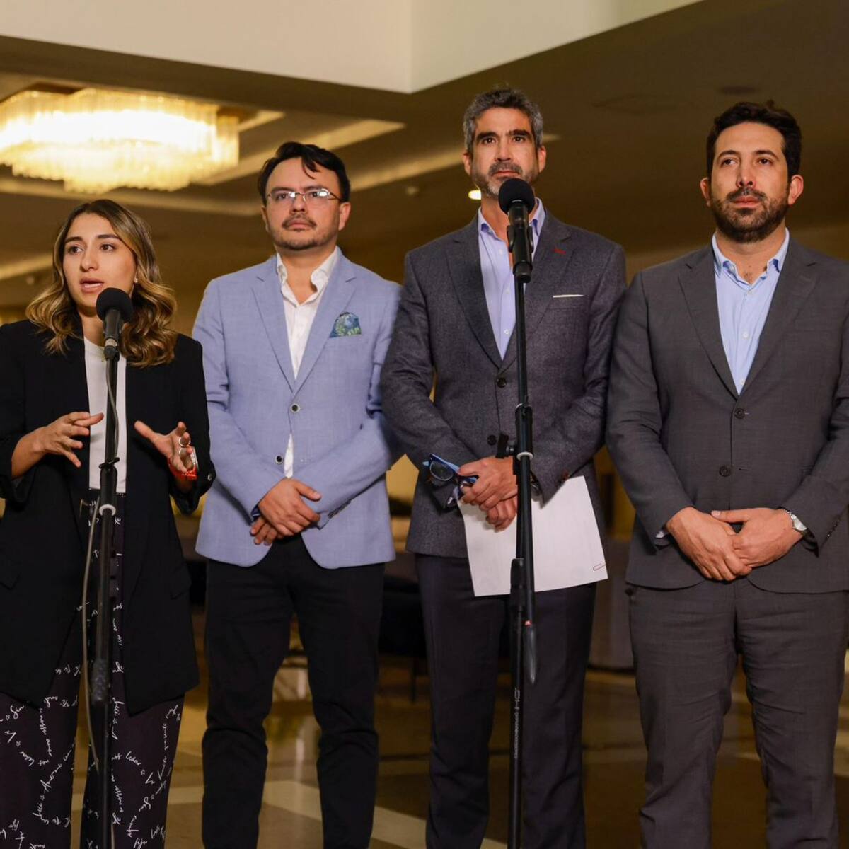 “Esas visitas que se hacían a Davos con amplios costos no las realizaremos”: Minhacienda