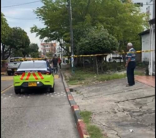 Lanzan explosivos contra fachada de empresa en Barrancabermeja, Santander. Foto: Suministrada