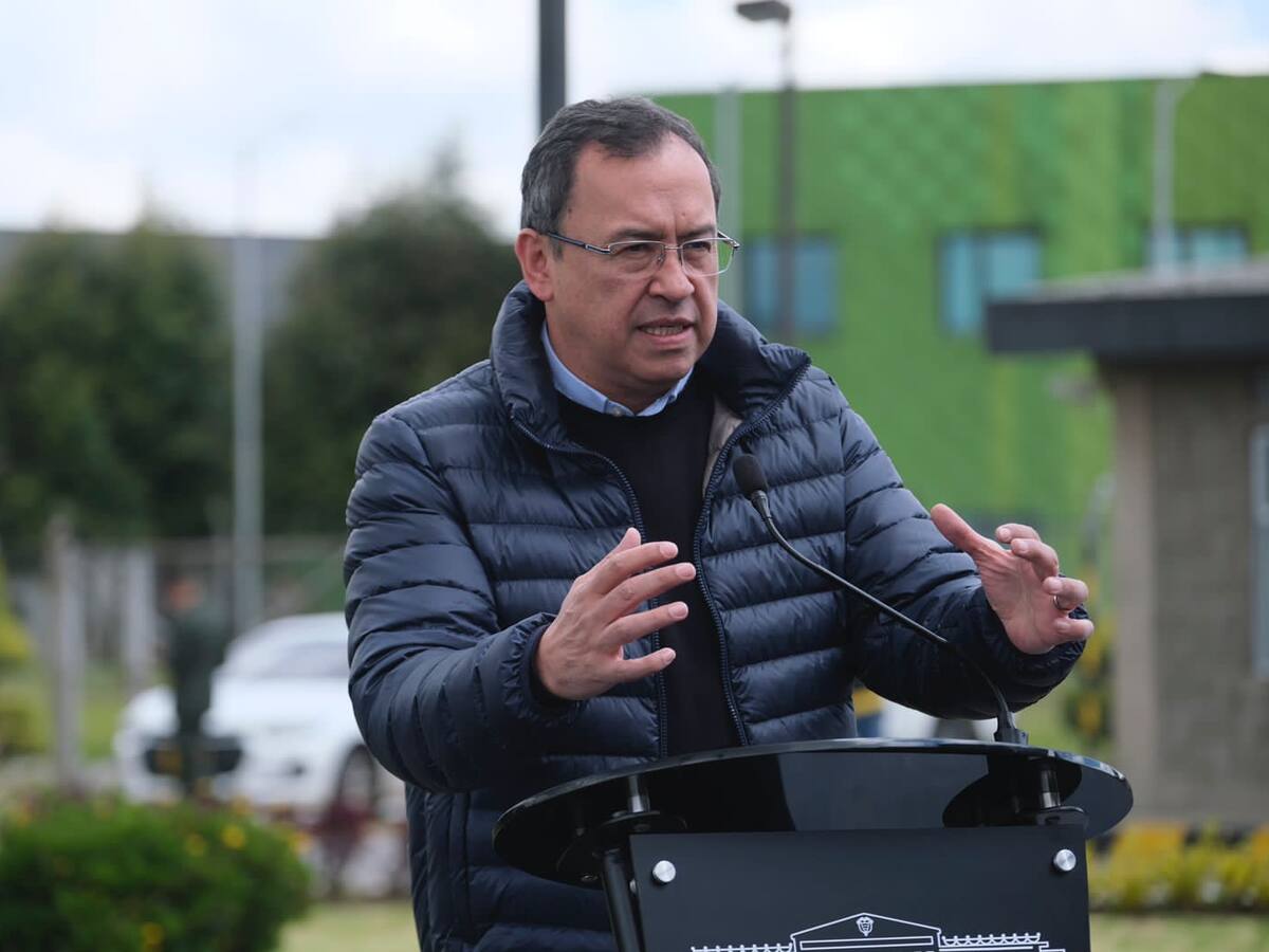 Alfonso Prada denuncia penalmente a Armando Benedetti