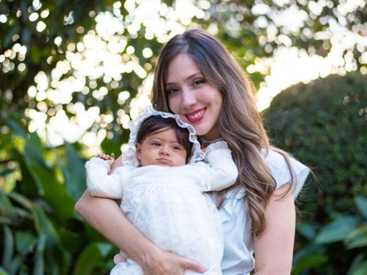 Hija del alcalde de Medellín salió de la cirugía de trasplante de hígado