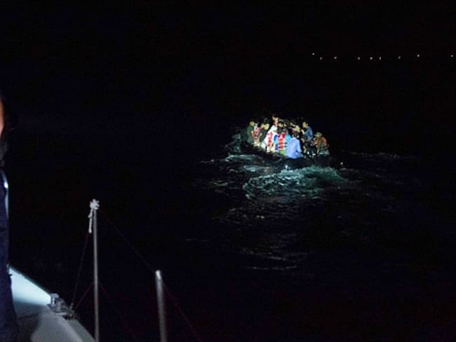 Así es el trabajo de Salvamento Marítimo, héroes que rescatan migrantes en el Mediterráneo