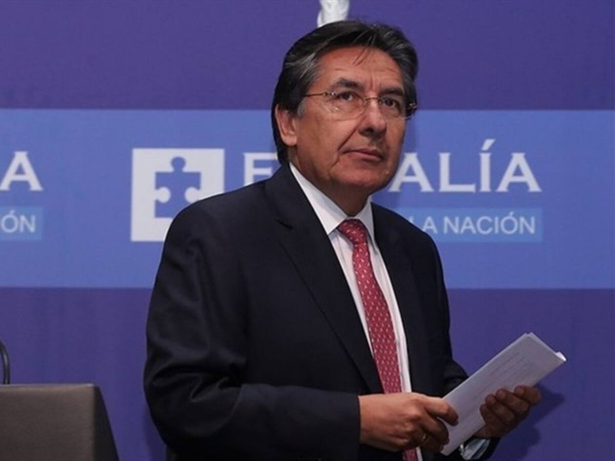 Las carpetas con las que chuzaron al Fiscal y al abogado Jaime Lombana