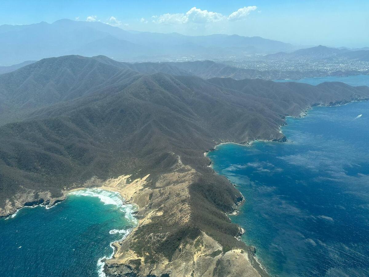 Capitanía de Puerto de Santa Marta fortalece la seguridad de las playas con sobrevuelos