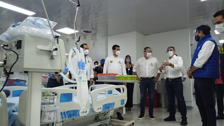 Al Hospital Universitario de Santander (HUS) llegaron 20 respiradores mecánicos. Foto: Gobernación de Santander