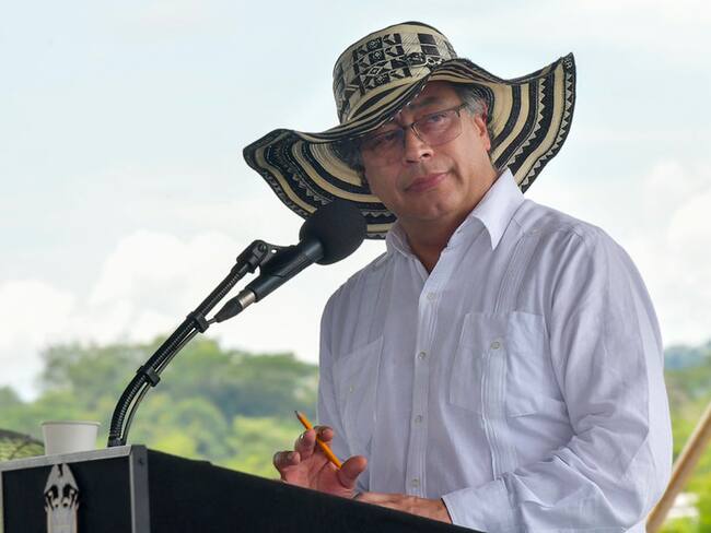 Foto: presidente Gustavo Petro en inauguración de parque solar La Unión en Montería. Cortesía: prensa Presidencia.