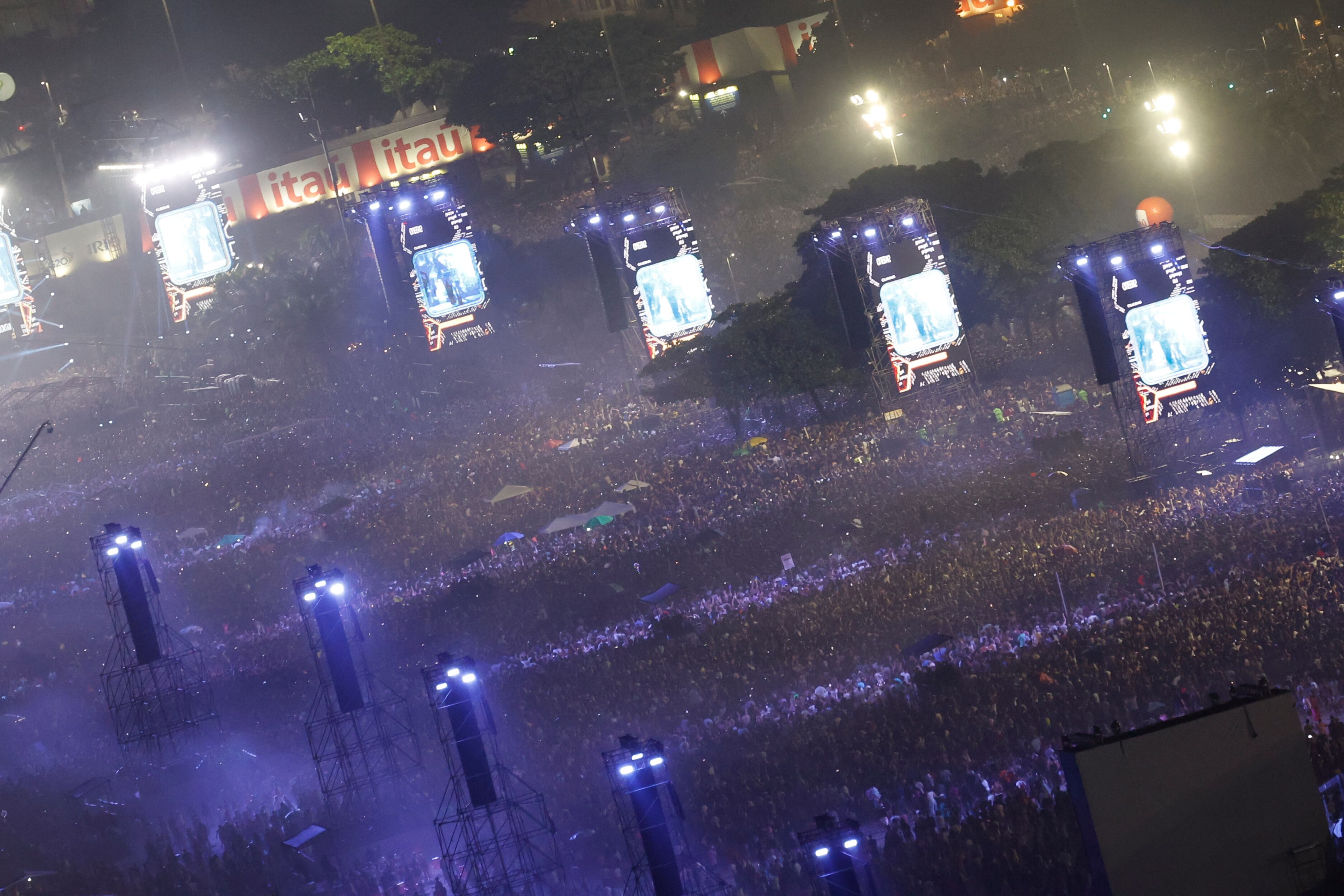 Concierto de Madonna en la playa de Copacabana en Río de Janeiro (Brasil). EFE/ Antonio Lacerda