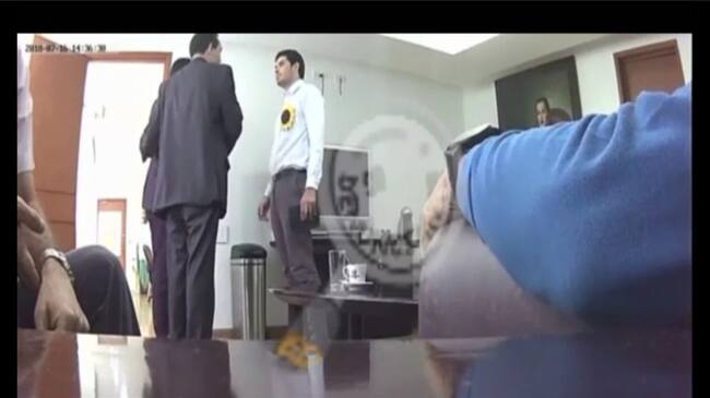 En el video hace presencia el representante a la cámara por Santander,Fabián Díaz. . Foto:Tomada del video del El Denunciante..