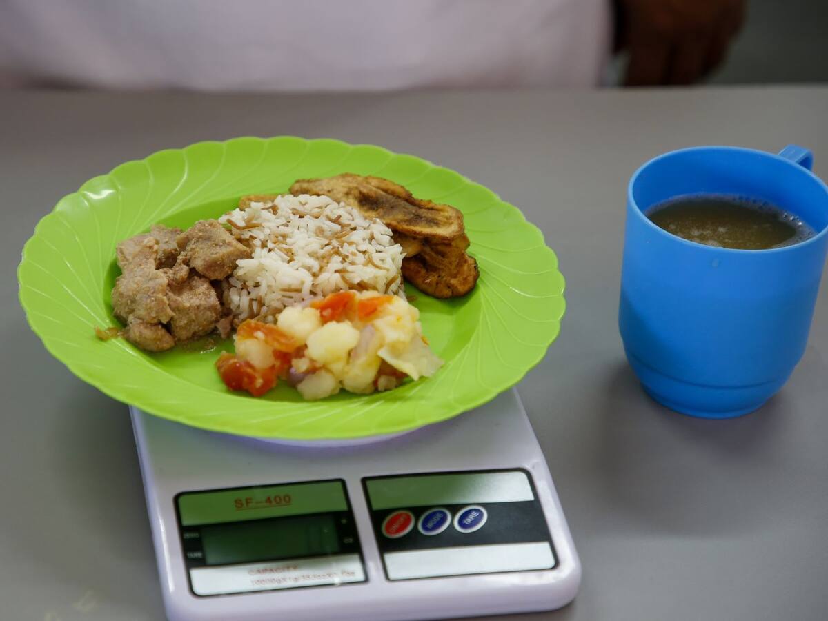 Con el regreso a clases, alcaldía inicio el PAE en Santa Marta