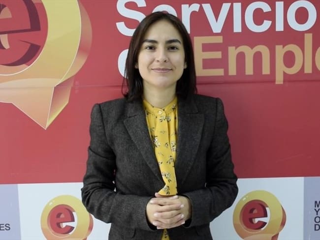 Angi Velásquez, directora de la Unidad de Servicio Público de Empleo, es Una Mujer W