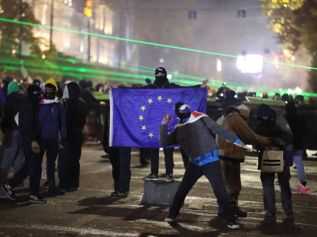 Comenzó sexta jornada de protestas en Georgia contra congelación de negociaciones con UE