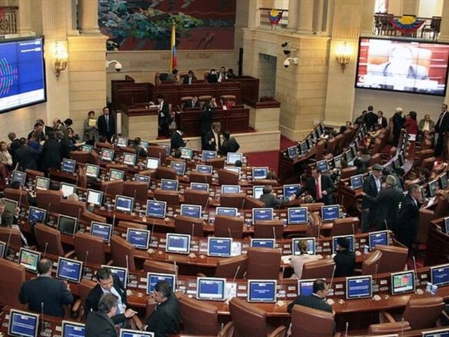 Avanza proyecto que da herramientas al Gobierno para negociar con el ELN. Foto: Colprensa