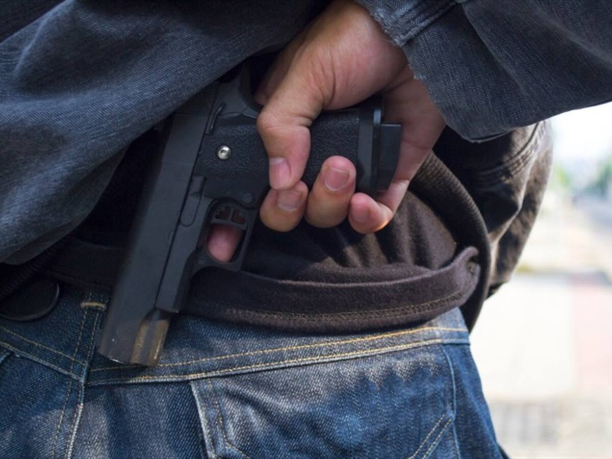 Amenazan a líderes feministas que protestan contra Julio Alzamora