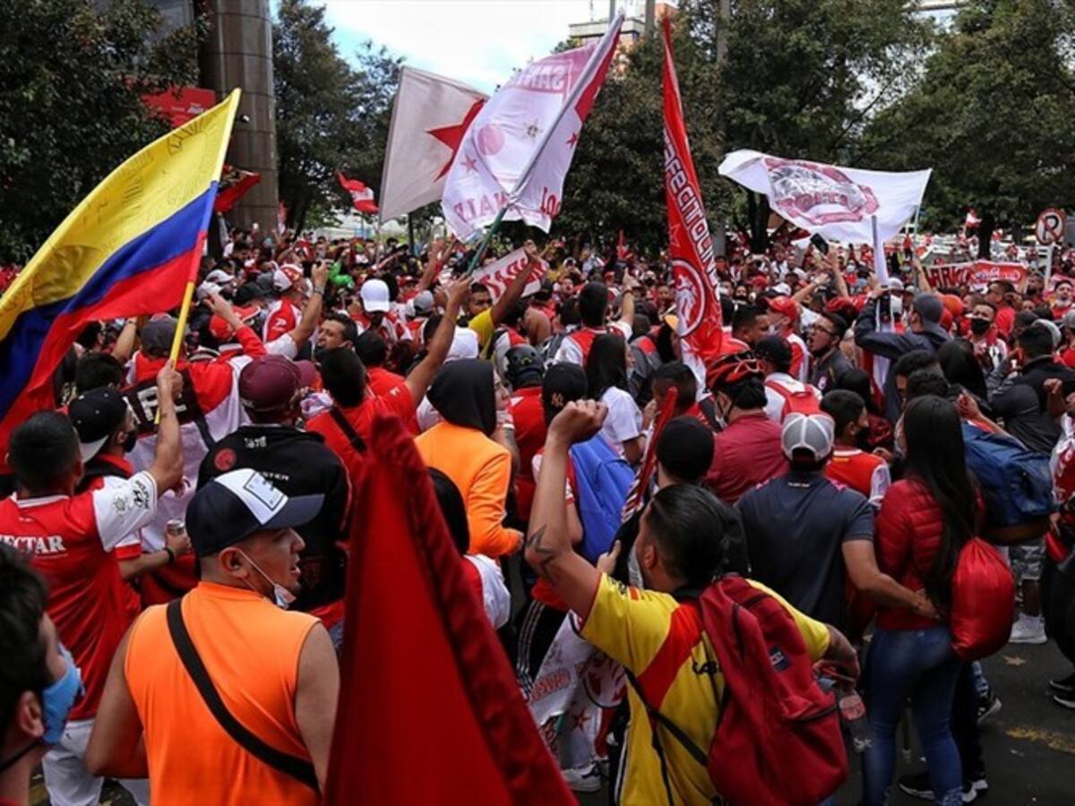 Jóvenes boxeadores fueron robados y atacados con machete por hinchas del Santa Fe