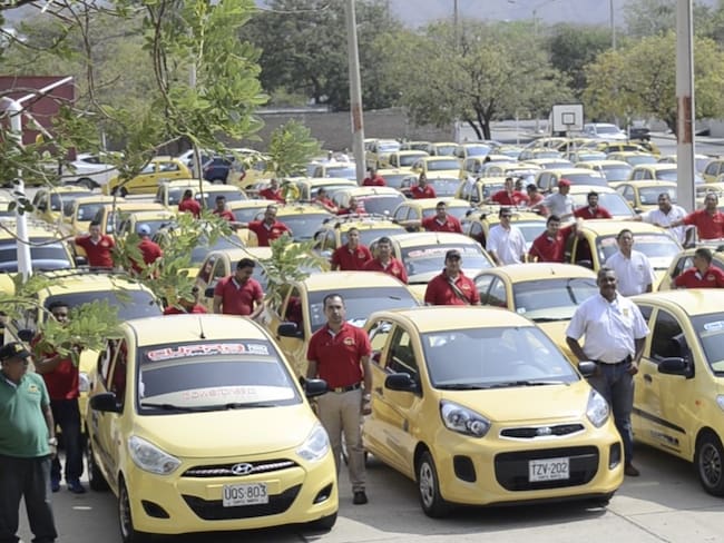 Cerca de 40.000 estudiantes no asistirán a clases en Tunja por paro de taxistas