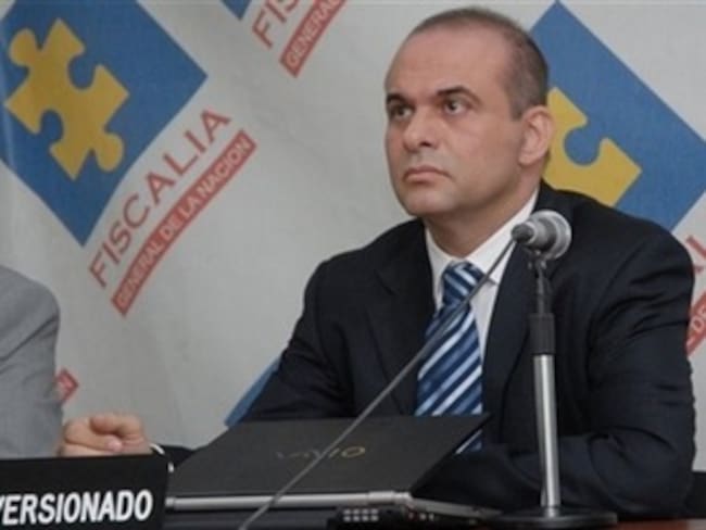 Religioso dice en juicio contra Gil que paramilitares pidieron votar por Álvaro Uribe