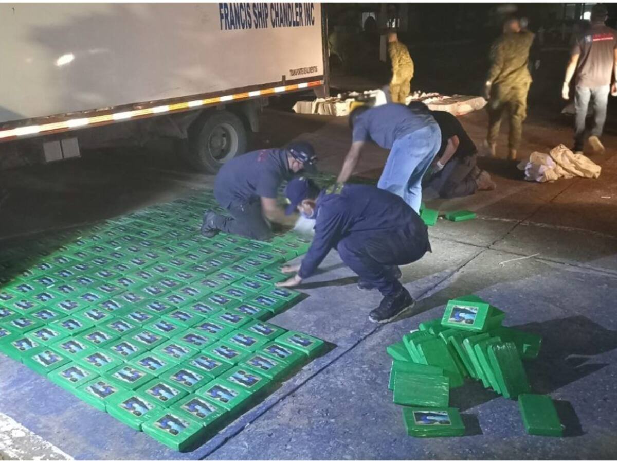 Decomisan 1.2 toneladas de cocaína que serían enviados de Cartagena a Rotterdam