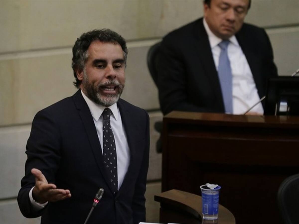 Fiscalía compulsará copias contra Armando Benedetti por el caso “chuzadas”