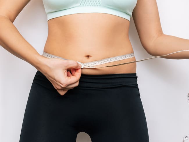 Así es 'Riboss', la nueva técnica en la cirugía estética que permite la reducción de cintura