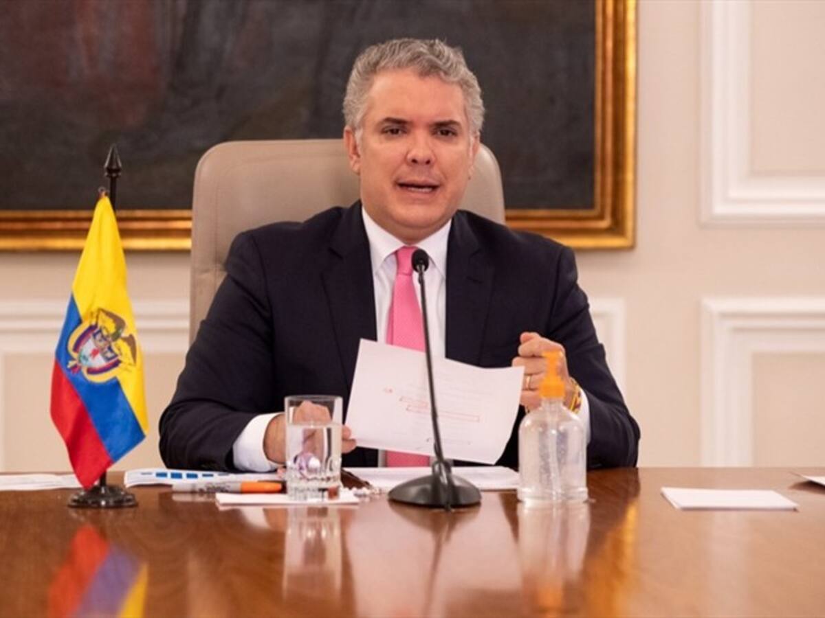 Gobierno pagará mitad de la prima de junio a trabajadores que ganan un salario mínimo