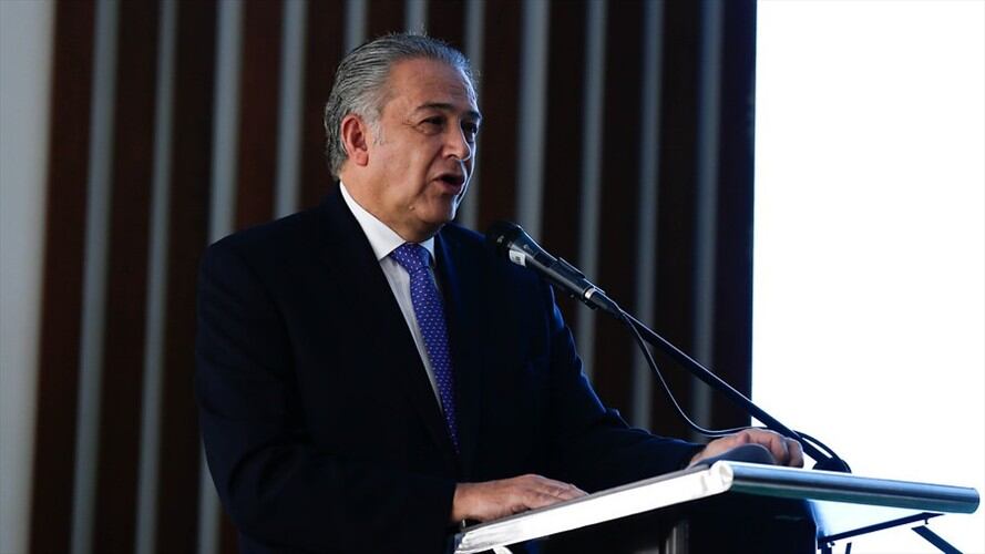 El general Óscar Naranja compareció ante la Comisión de la Verdad. Foto: Colprensa - Sofía Toscano