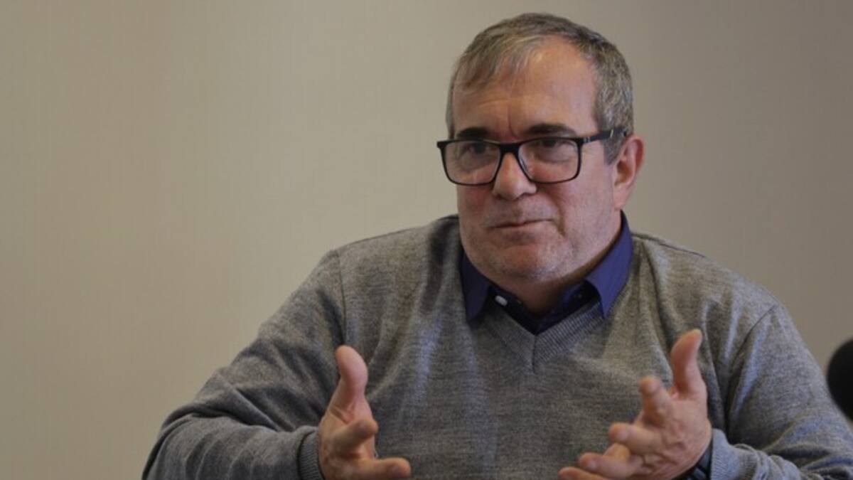 “Se trata de pensar en Colombia”: Rodrigo Londoño sobre oferta para reunirse con ELN