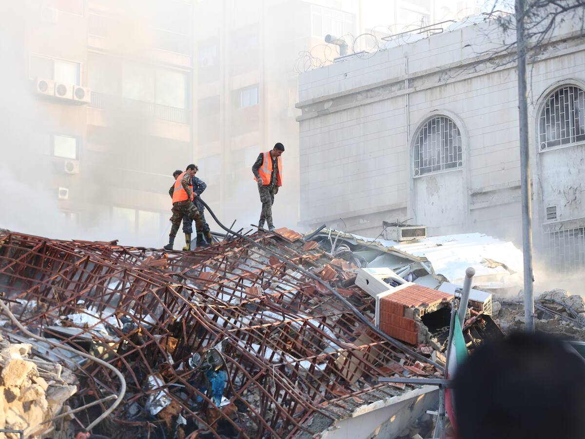 Siria acusó a Israel de atacar consulado iraní y matar a líder de Guardia Revolucionaria