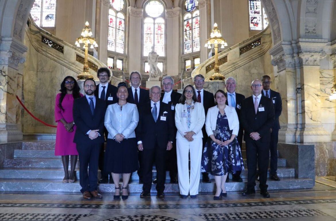 Equipo de Colombia en La Haya. Foto: Cancillería
