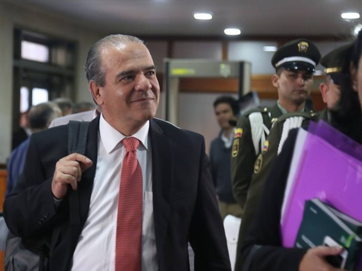 “Ojalá logre la nominación de mi partido y ser presidente”: Carlos Felipe Mejía