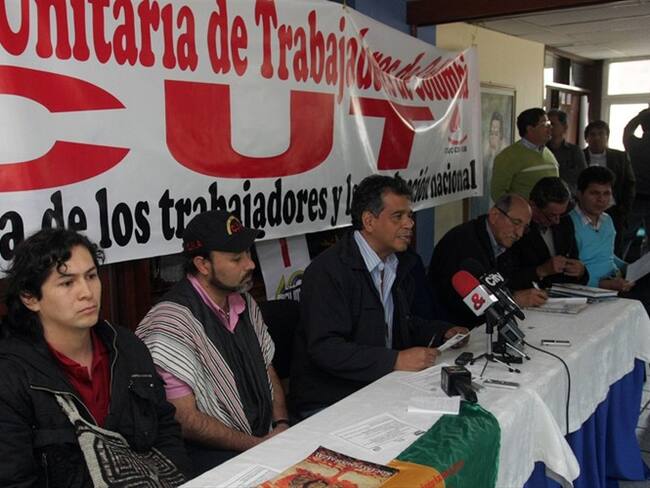 Centrales obreras demandarán el decreto que reguló el aumento del salario mínimo