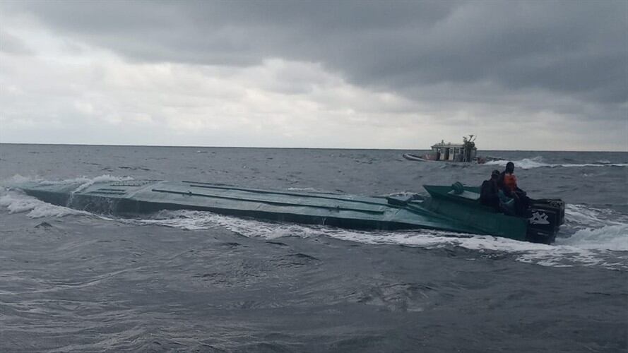 Incautación de semisumergible. Tumaco-Nariño. Foto: Policía Nacional