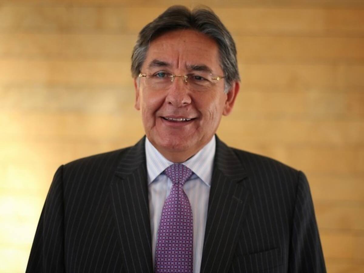 Martínez negó que su administración favoreció al Grupo Aval en caso Odebrecht