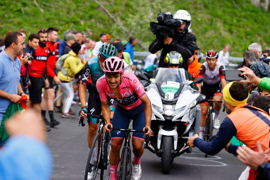 Ciclista ecuatoriano, Richard Carapaz e el Giro de Italia. (Photo by Luca Bettini / AFP) (Photo by LUCA BETTINI/AFP via Getty Images)