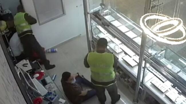 Robo en Centro Comercial El Prado en Barranquilla. Foto: Captura de pantalla