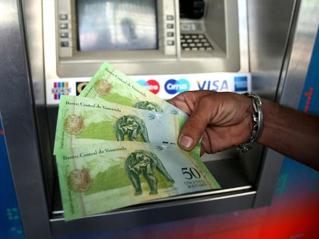 Desplome de la moneda venezolana preocupa sector cambiario en Cúcuta. Foto: Getty Images