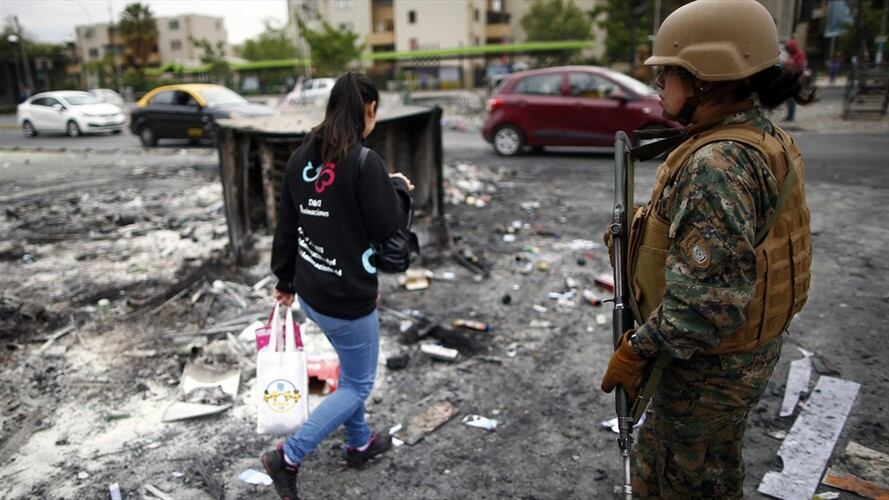 Esto sucede en medio de las peores protestas desde el retorno a la democracia en 1990, que suman tres muertos.. Foto: Getty Images